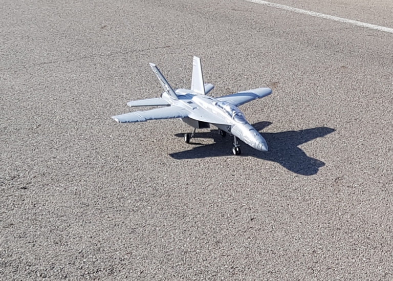 고정익 비행기체 제작/ 시험비행